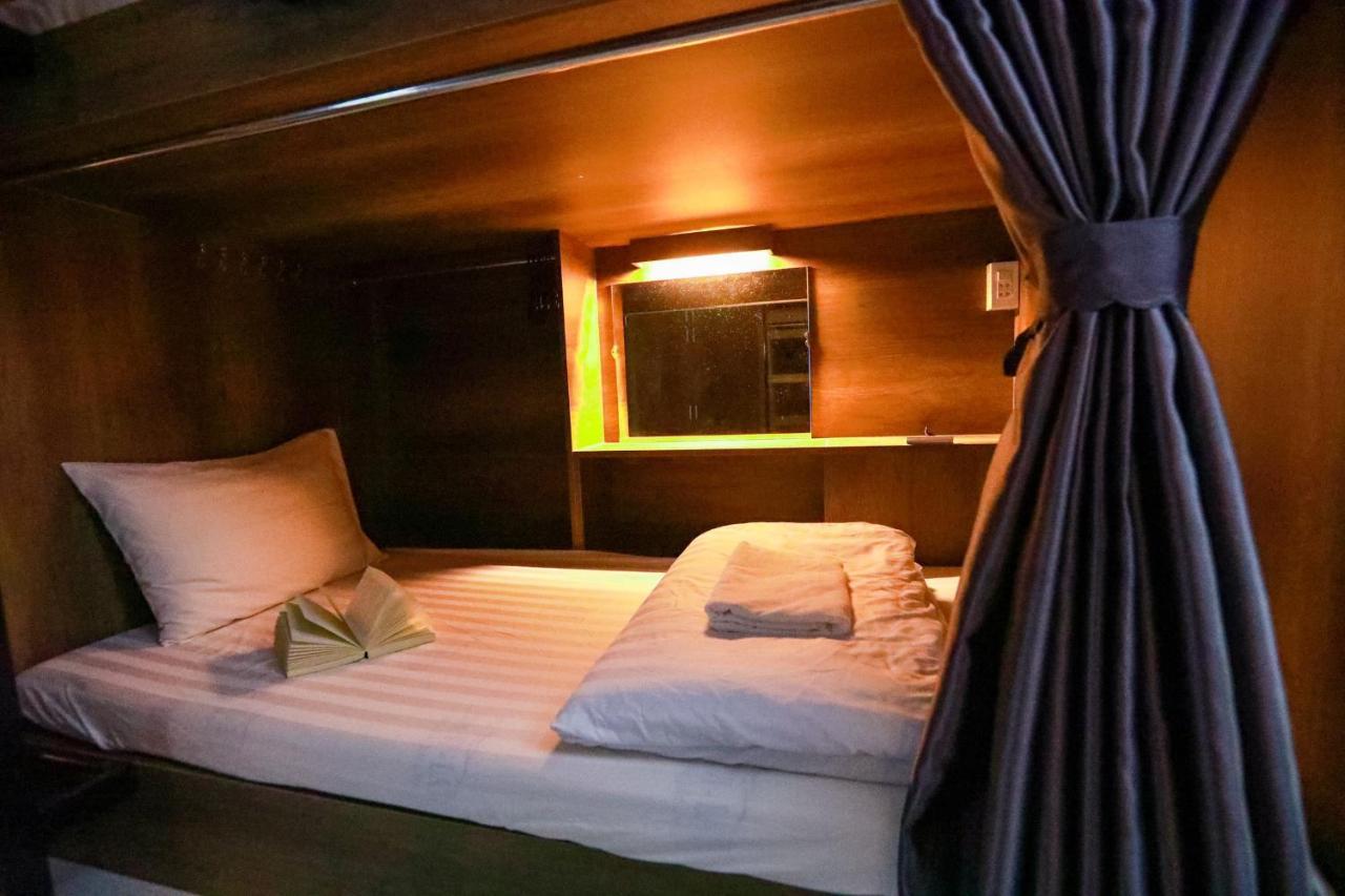 Bui Vien Street Hostel Ciudad Ho Chi Minh  Exterior foto